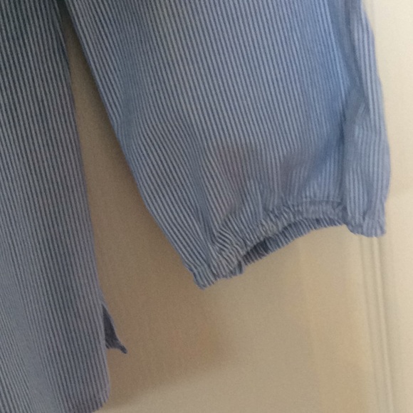 Blue and white striped off-the-shoulder top - Picture 3 of 4